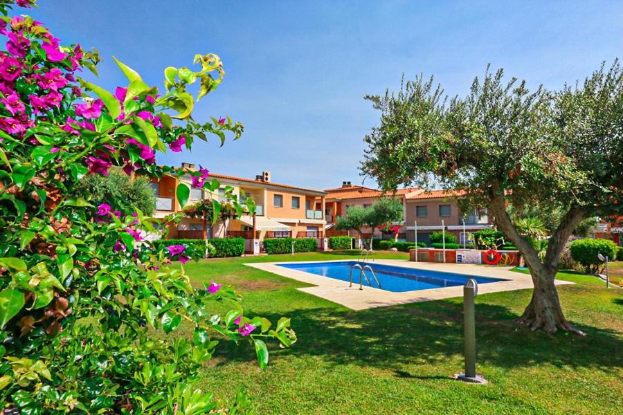 Litoral Costa Dorada - Tarongers Only Families Камбрильс Экстерьер фото
